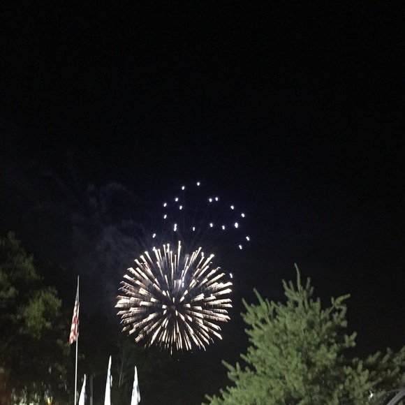 Meet your Posher, Margaret - Picture 3 of 6